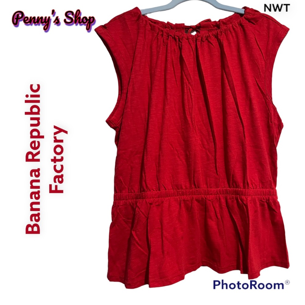 NWT Banana Republic Factory Women’s Red Flutter top